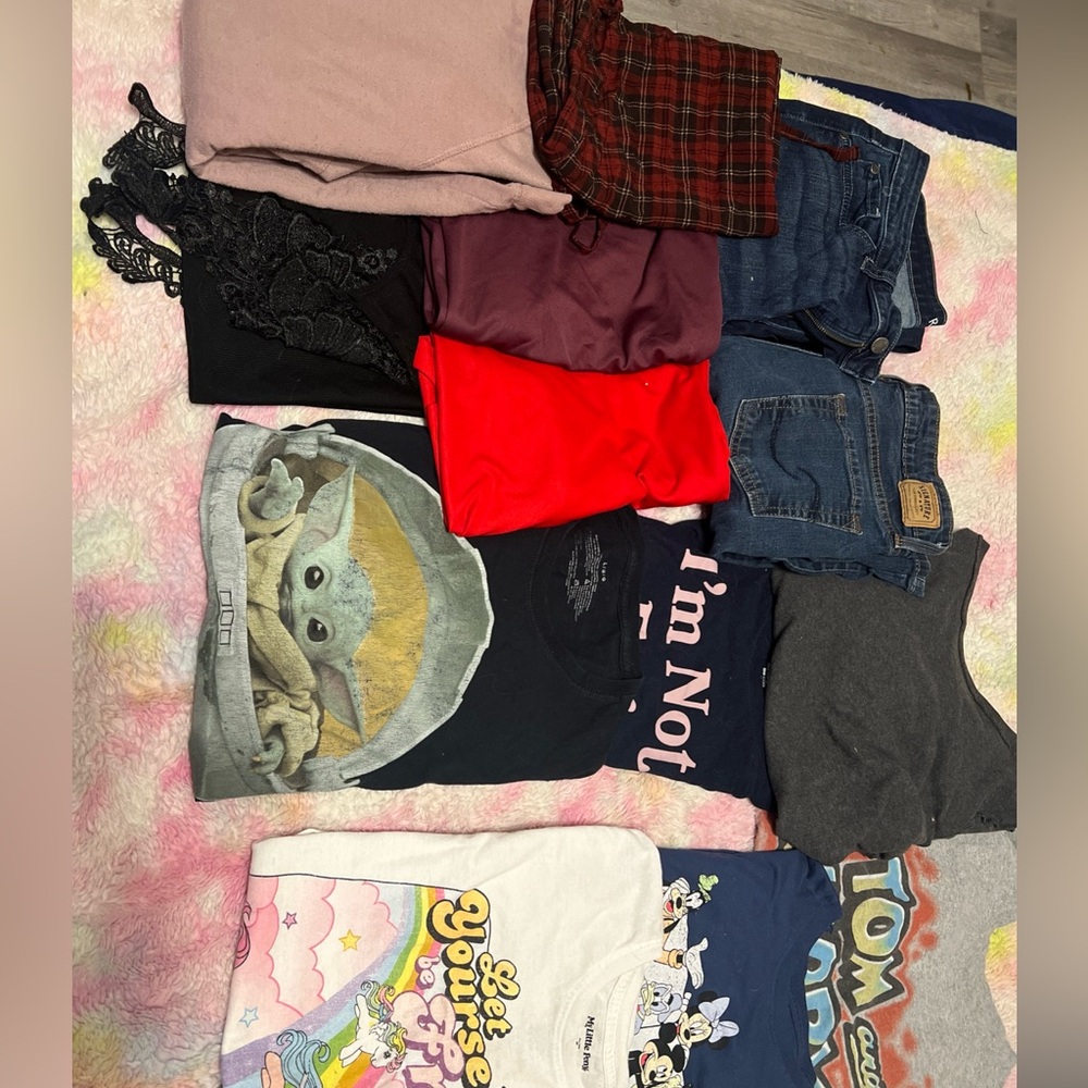 Lot of Teen Clothing
